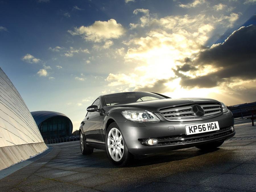  Mercedes-Benz CL500 2006 года  (UK) (фото 13 из 16)